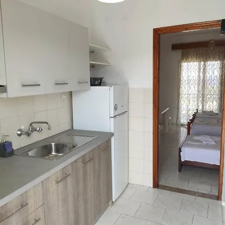 Apartment Pashalidou 4 Nea Roda